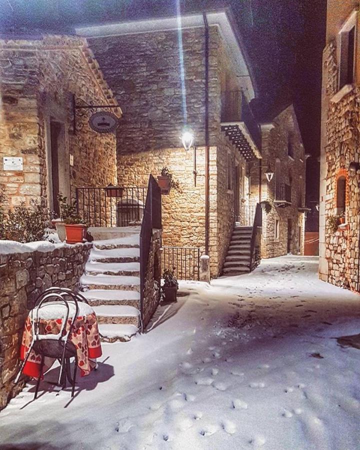 L'Orologio Casa Vacanze Molinara Exteriör bild